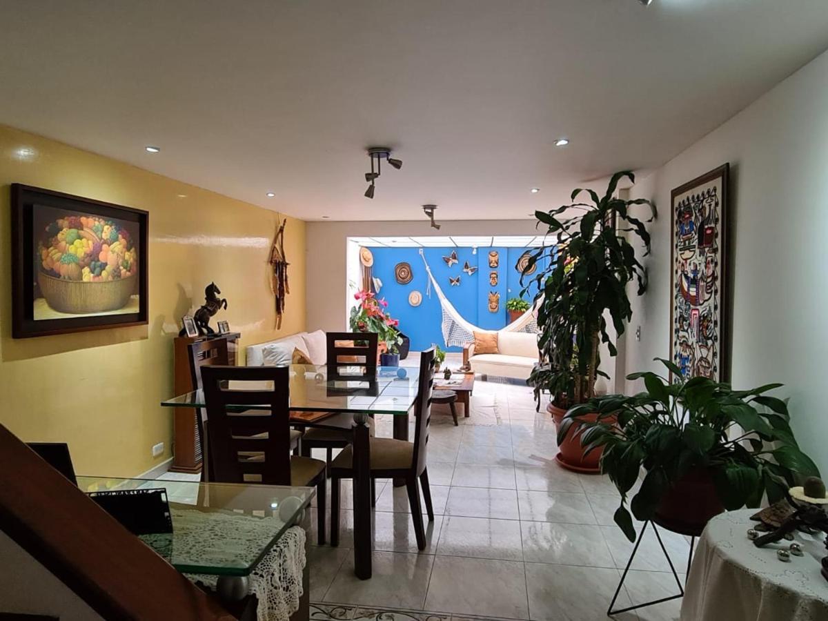 Апартаменты Tu Hogar Cerca A La Zona T Богота Экстерьер фото