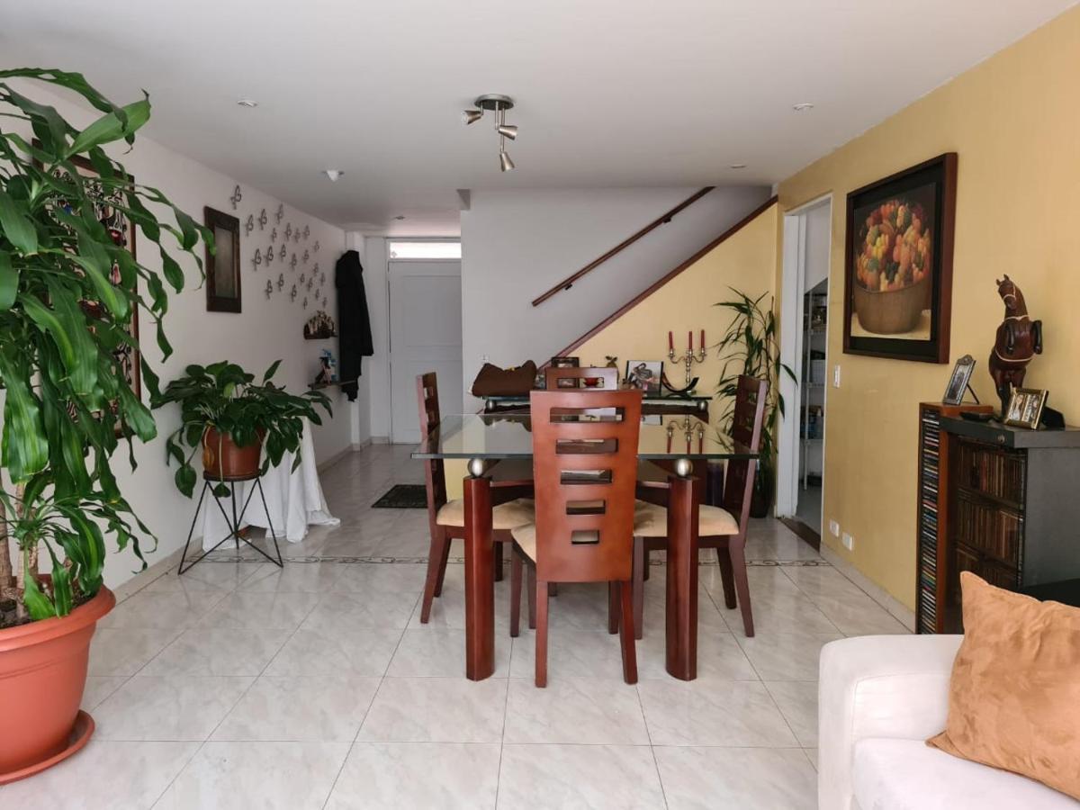 Апартаменты Tu Hogar Cerca A La Zona T Богота Экстерьер фото